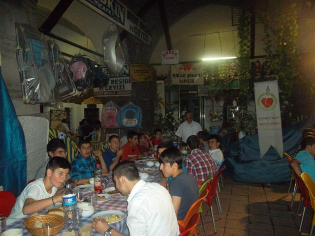 110 Kuran Kursu Talebesine İftar Verdik-9