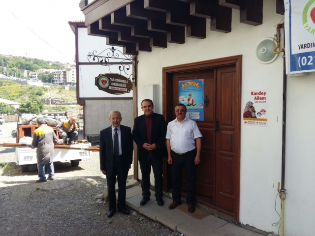 ADALET ESKİ BAKANI SADULLAH ERGİN DERNEĞİMİZİ ZİYARET ETTİ.-3