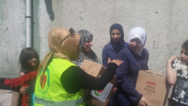 RAMAZAN KOLİLERİ DAĞITIMI DEVAM EDİYOR.-8