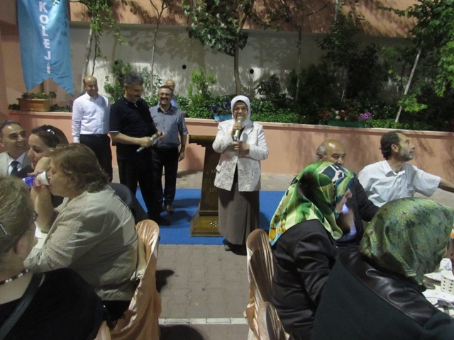 ÖZEL ÇAĞRI KOLEJİNDE 250 KİŞİYE İFTAR VERİLDİ.-17