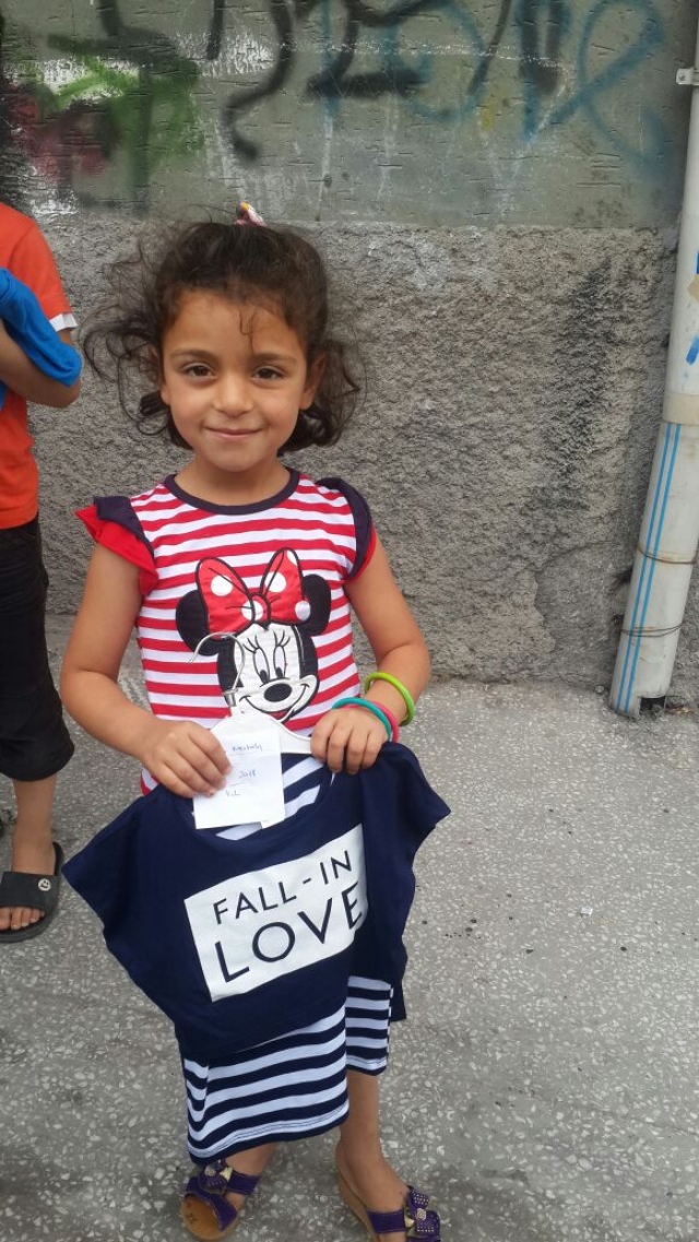 SİTELER ÖNDER DE YETİM ÇOCUKLAR GİYDİRİLDİ.-8