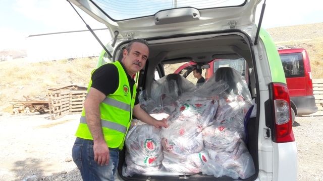 ANKARADA VACİP KURBANLAR KESİLDİ.-3