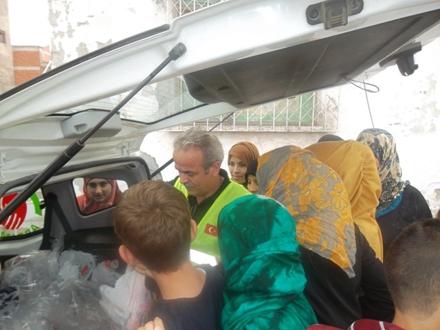 ANKARADA VACİP KURBANLAR KESİLDİ.-6