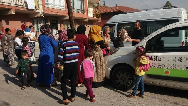 İHTİYAÇ SAHİBİ AİLELERE PATATES DAĞITILDI.-8