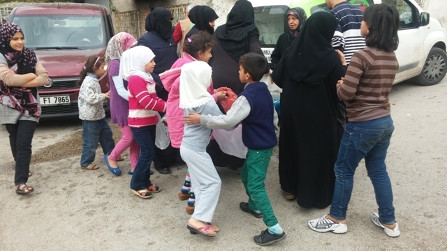 İHTİYAÇ SAHİBİ AİLELERE BALIK DAĞITIMINA DEVAM EDİLDİ-8