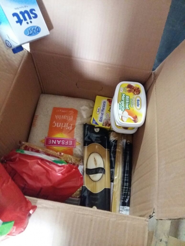 BATMANDAKİ KARDEŞLERİMİZE 1 TIR GIDA MADDESİ GÖNDERİLDİ.-5