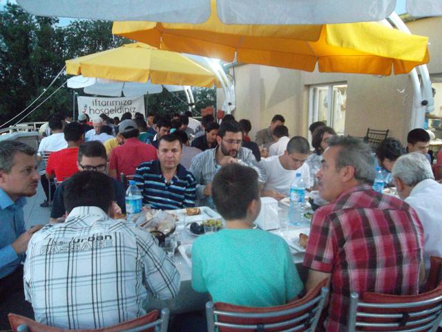 KARDEŞLİK İFTARI DÜZENLEDİK-17