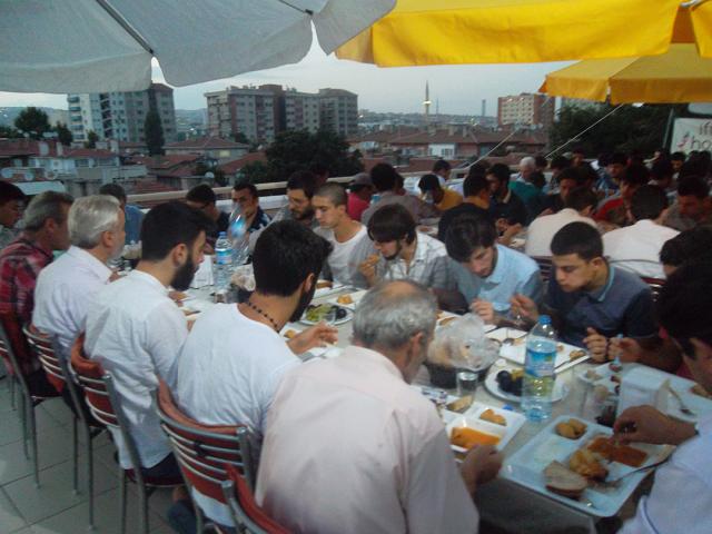 KARDEŞLİK İFTARI DÜZENLEDİK-18