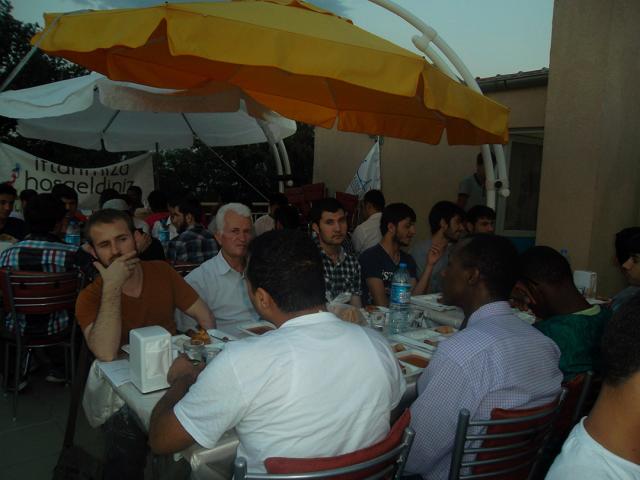 KARDEŞLİK İFTARI DÜZENLEDİK-3