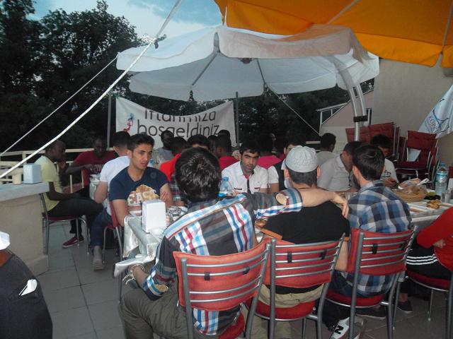 KARDEŞLİK İFTARI DÜZENLEDİK-4