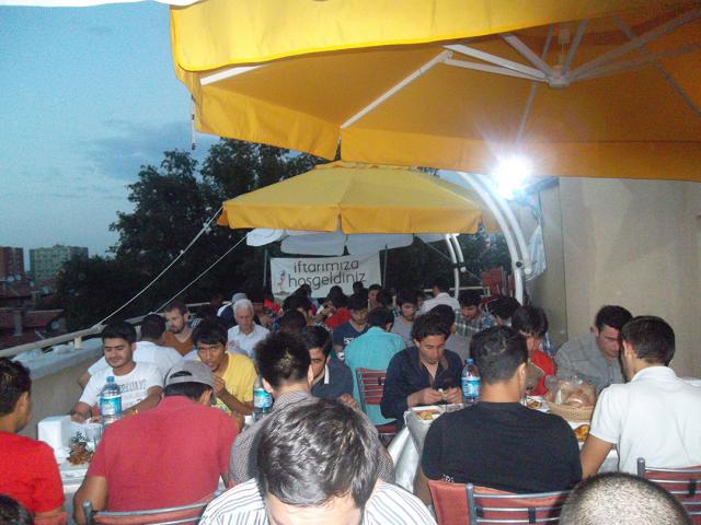 KARDEŞLİK İFTARI DÜZENLEDİK-8