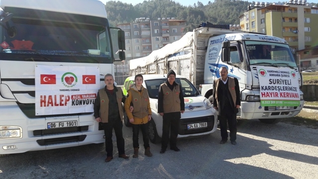 İDLİPE 2 TIR GIDA VE İHTİYAÇ MADDESİ GÖNDERİLDİ.-4