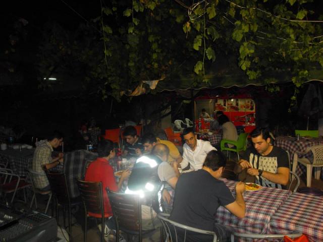 200 Yerli ve Yabancı uyruklu öğrenci kardeşlerimize iftar düzenledik.-13