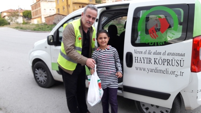 ADAK KURBANLARI İHTİYAÇ SAHİBİ AİLELERE DAĞITILDI.-5