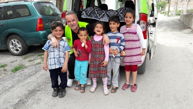 İHTİYAÇ SAHİBİ AİLELERE PATATES DAĞITILDI.-19