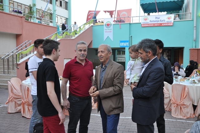 “ÜMMET SOFRASI KARDEŞLİK İFTARIMIZI” YAPTIK-8