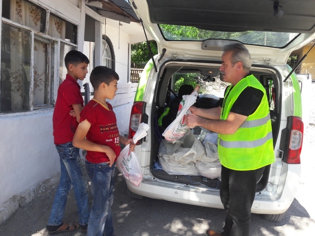 KURBANLARIMIZLA KARDEŞLERİMİZE GİTTİK-7