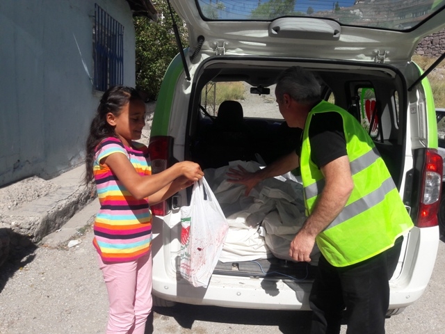 KURBANLARIMIZLA KARDEŞLERİMİZE GİTTİK-9