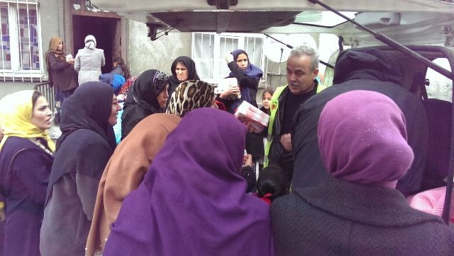 İHTİYAÇ SAHİBİ AFGANLI AİLELERE SÜT VE YUMURTA DAĞITILDI.-2