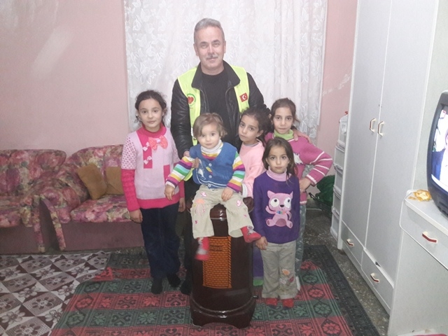 İHTİYAÇ SAHİBİ AİLELERE SOBA DAĞITILDI.-3