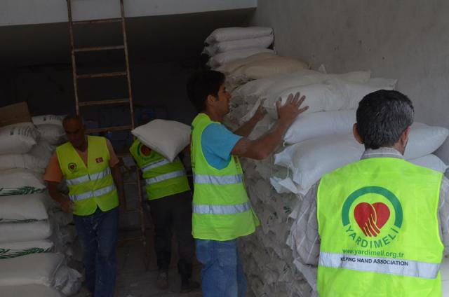 Ankaradan Suriyeli Muhtaç Kardeşlerimize 5 Tır Un Gönderildi.-20