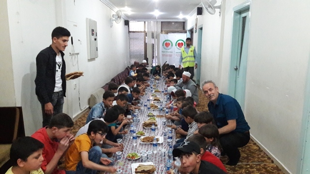 SİTELER ULUBEY ÖNDERDE 250 ÇOCUĞA İFTAR VERİLDİ-1