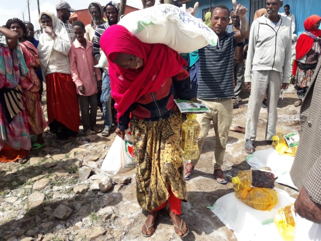 ETİYOPYANIN HARAR BÖLGESİN DE 2000 AİLEYE GIDA YARDIMINDA BULUNULDU.-4