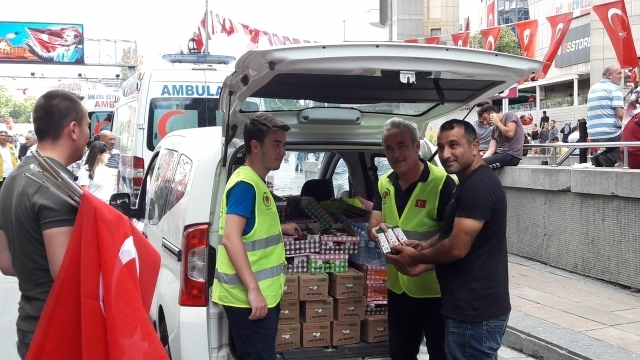 15 TEMMUZ DARBE GİRİŞİMİNİN 2. YILINDA KIZILAY -1