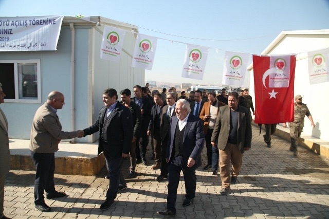 YARDIMELİ CERABLUS KARDEŞLİK KÖYÜ AÇILDI.-9