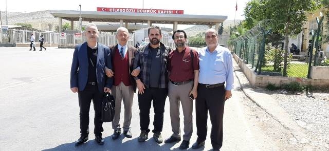 İDLİBE 7 TIR UN GÖNDERDİK-3