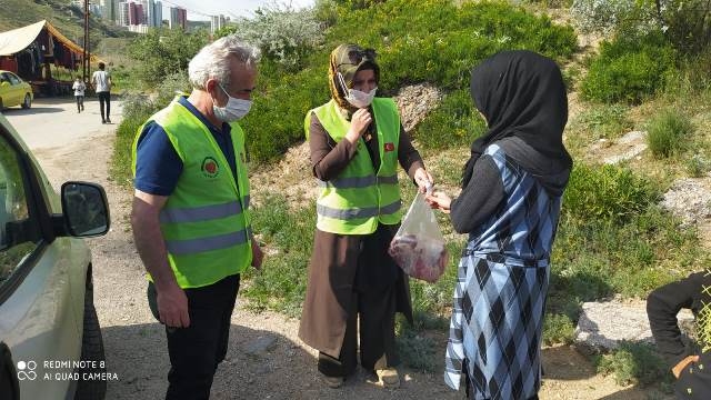 ADAKLAR KESİLEREK İHTİYAÇ SAHİPLERİNE DAĞITILDI-7