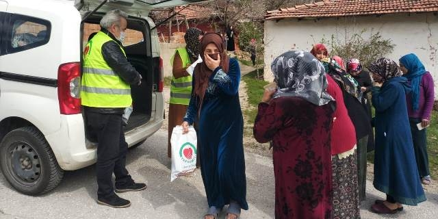 ALTINDAĞ İLÇESİNDE İHTİYAÇ SAHİPLERİNE ZEYTİN DAĞITILDI-16