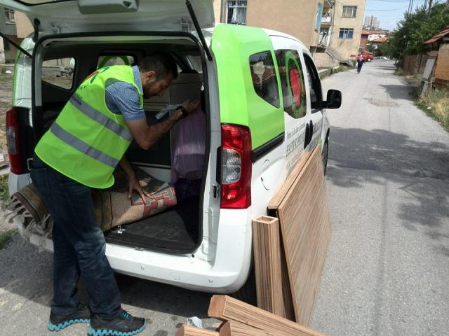 Yardımeli veren el ile alan el arasında hayır köprüsü oluyor...-4