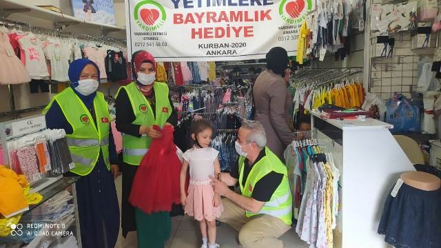 BU SENEDE YETİMLERE BAYRAMLIKLARI ALINDI-7