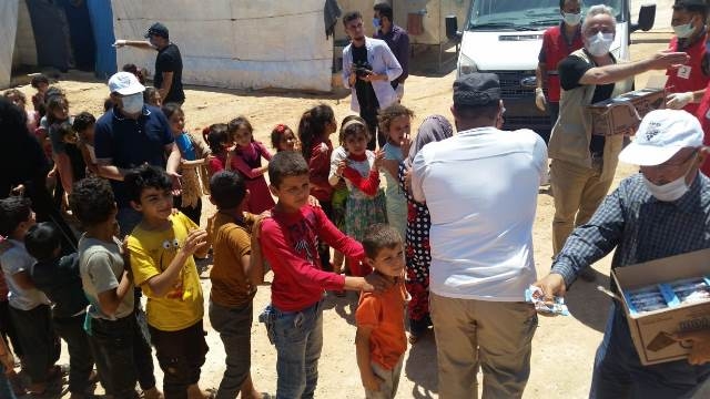 İDLİBE 1 TIR UN GÖTÜRDÜK. ZİYARETTE BULUNDUK-9