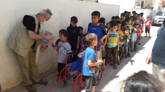 İDLİBE 1 TIR UN GÖTÜRDÜK. ZİYARETTE BULUNDUK-11