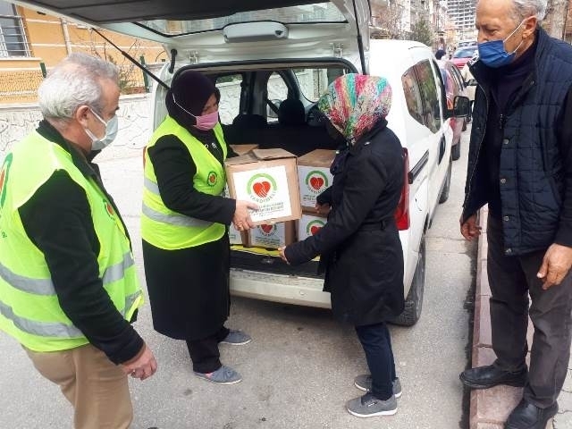 GIDA KOLİLERİN DAĞITIMINA RAMAZAN ÖNCESİ BAŞLANDI.-4