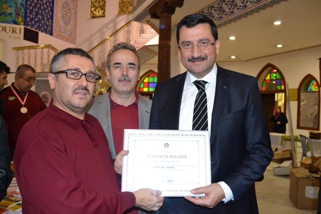 DÜNYA GÖNÜLLÜLER GÜNÜ-1