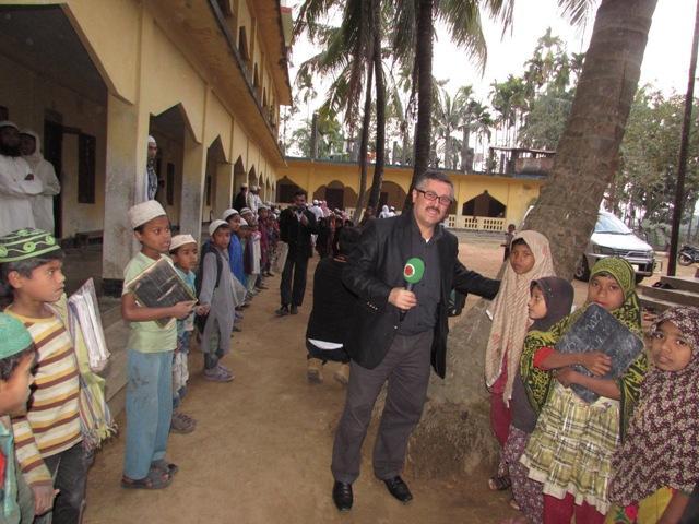 BANGLADEŞ DE DARUL HİKME KÜLLİYEMİZİN TEMELLERİ ATILDI-16