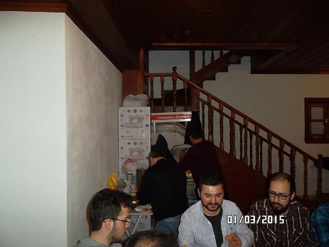 ÜNİVERSİTE GENÇLİĞİ İLE KAHVALTIDA BULUŞTUK.-12