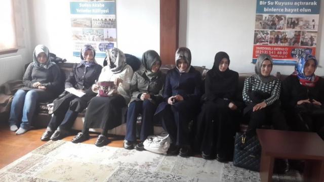 ÜNİVERSİTE GENÇLİĞİ İLE KAHVALTIDA BULUŞTUK -2--9