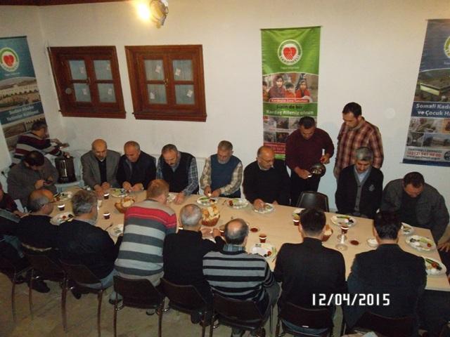 DERNEĞİMİZ GÖNÜLLÜLERİYLE  KAHVALTIDA BULUŞTUK -3--8