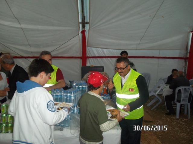 VEREN EL İLE ALAN EL ARASINDA HAYIR KÖPRÜSÜ OLDUK..-7