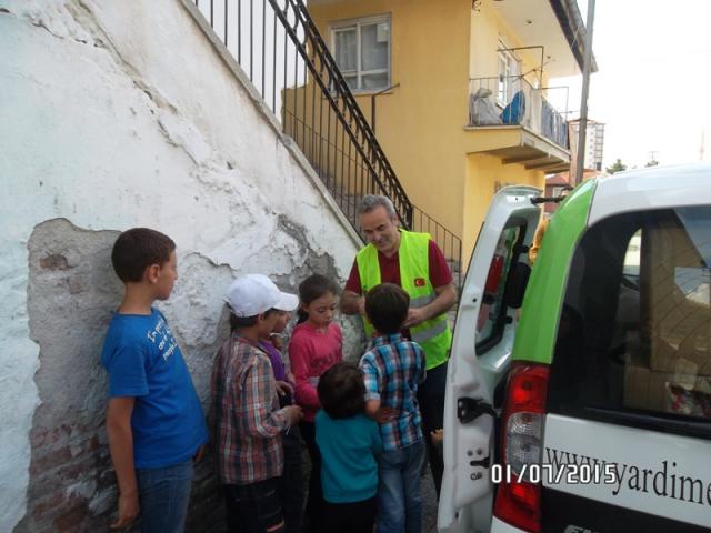 RAMAZAN KOLİLERİ DAĞITIMI SÜRÜYOR..-11