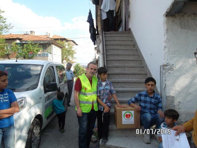 RAMAZAN KOLİLERİ DAĞITIMI SÜRÜYOR..-12