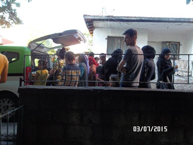 RAMAZAN KOLİLERİ DAĞITIMI SÜRÜYOR..-17