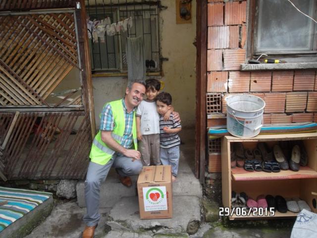 RAMAZAN KOLİLERİ DAĞITIMI SÜRÜYOR..-2