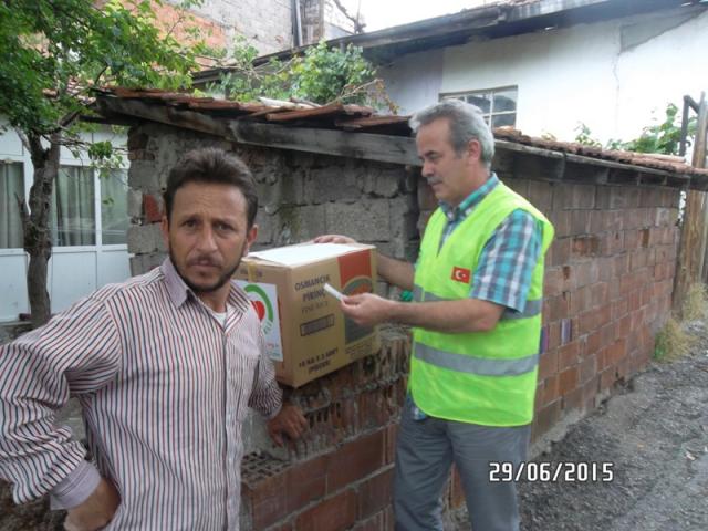 RAMAZAN KOLİLERİ DAĞITIMI SÜRÜYOR..-6