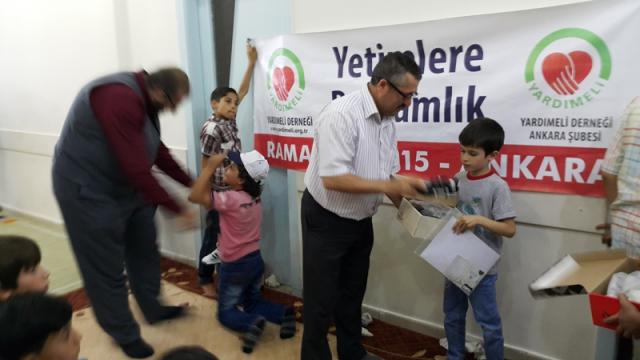 200 YETİM ÇOCUĞU GİYDİRDİK.-16