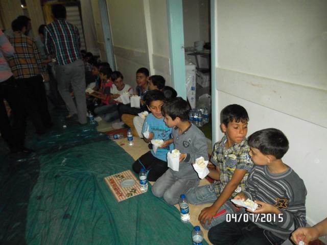 200 YETİM ÇOCUĞA  İFTAR VERİLDİ.-8